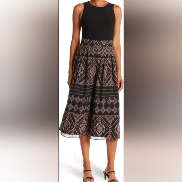 Vince Camuto Black and White Geometric Jumpsuit - Picture 3 of 5